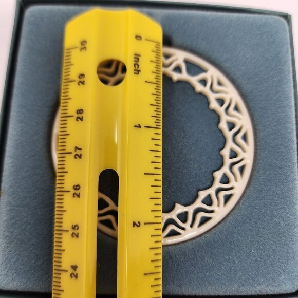 Lenox Yuletide Glowlites Heart Tea Light Holder and Round Ornament 2pc Set - Picture 7 of 10